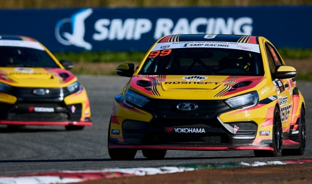 Команда LADA Sport ROSNEFT стала лучшей на 6-м этапе кольцевых гонок в Казани