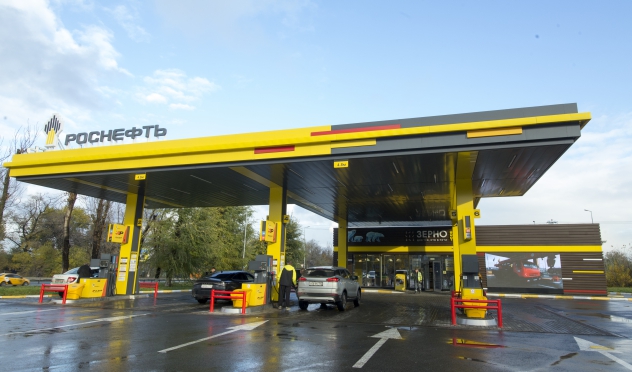 "Роснефть" познакомила ульяновских автомобилистов с туристическими маршрутами региона